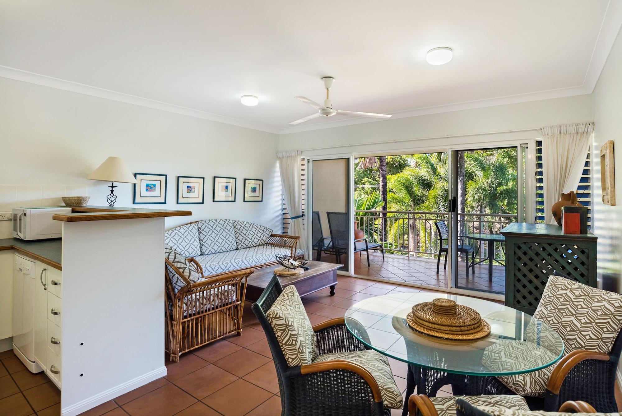 The York Beachfront Holiday Apartments Yorkeys Knob Zewnętrze zdjęcie