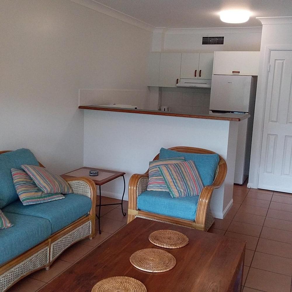 The York Beachfront Holiday Apartments Yorkeys Knob Zewnętrze zdjęcie