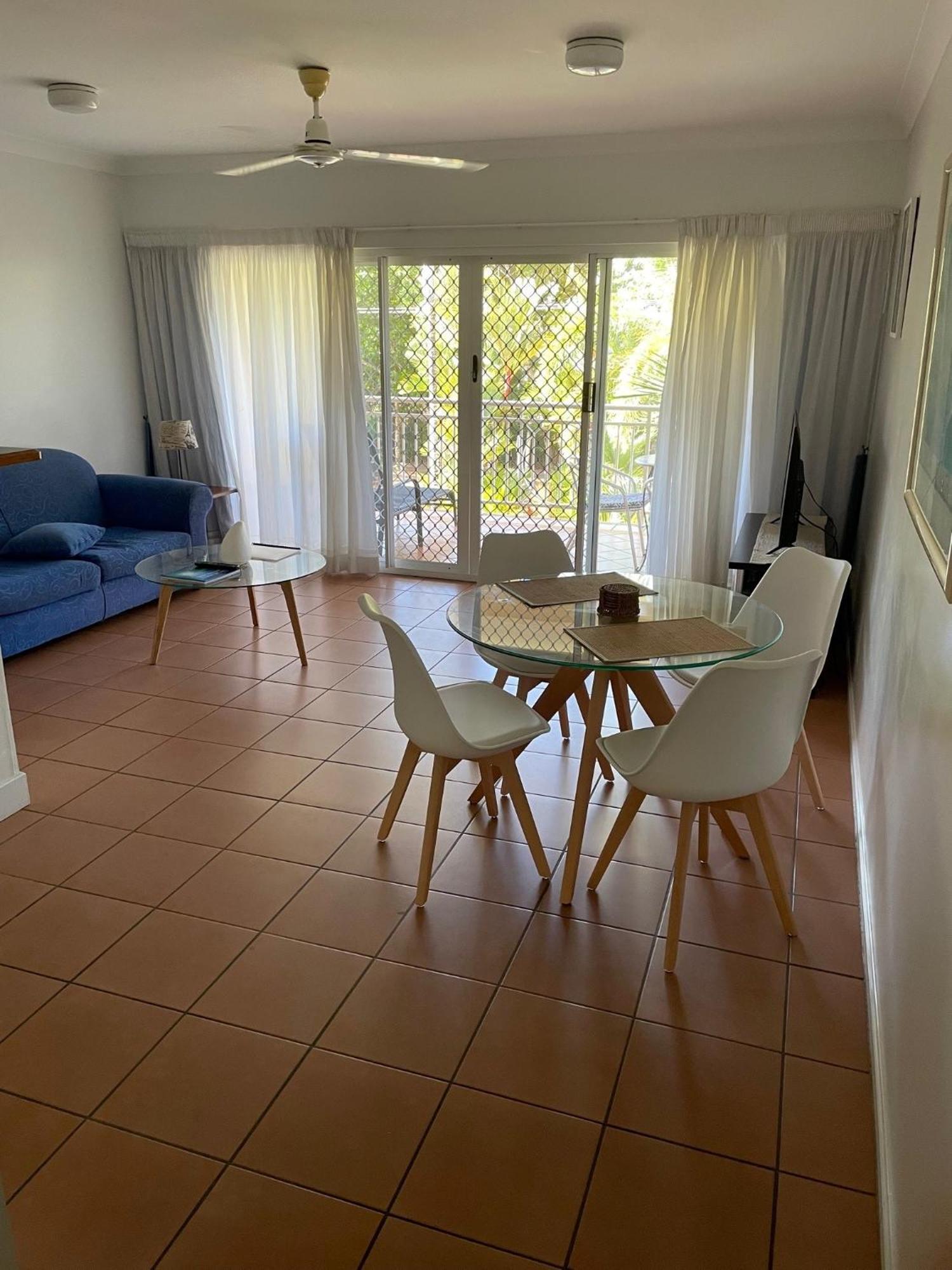 The York Beachfront Holiday Apartments Yorkeys Knob Zewnętrze zdjęcie