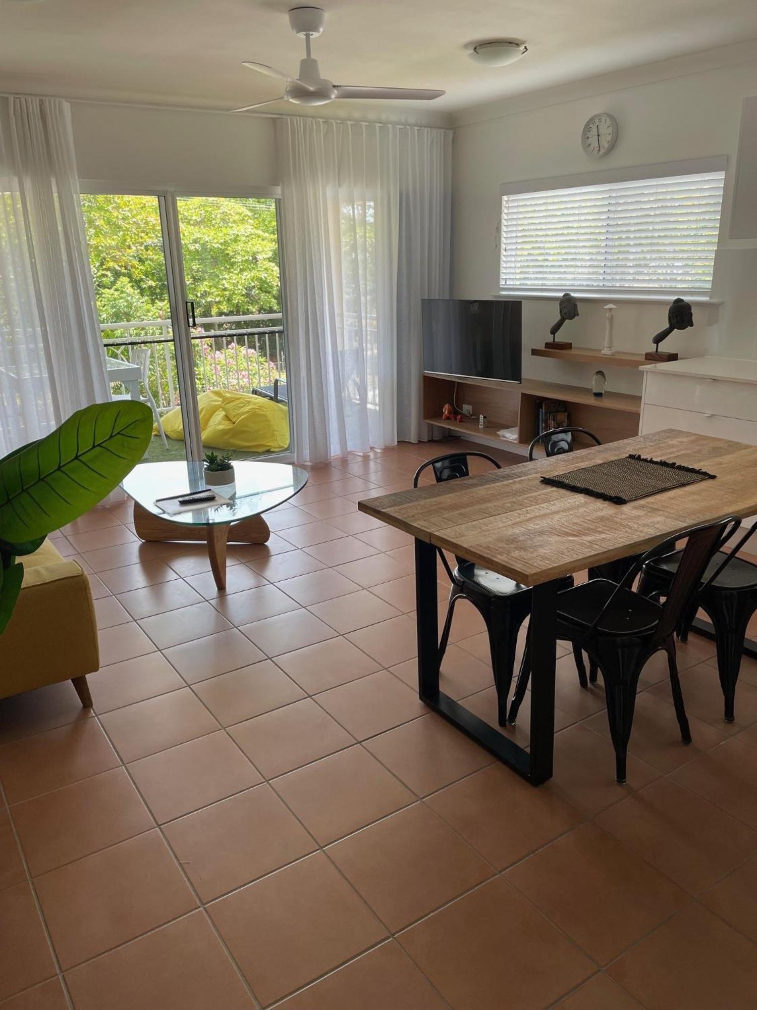 The York Beachfront Holiday Apartments Yorkeys Knob Zewnętrze zdjęcie