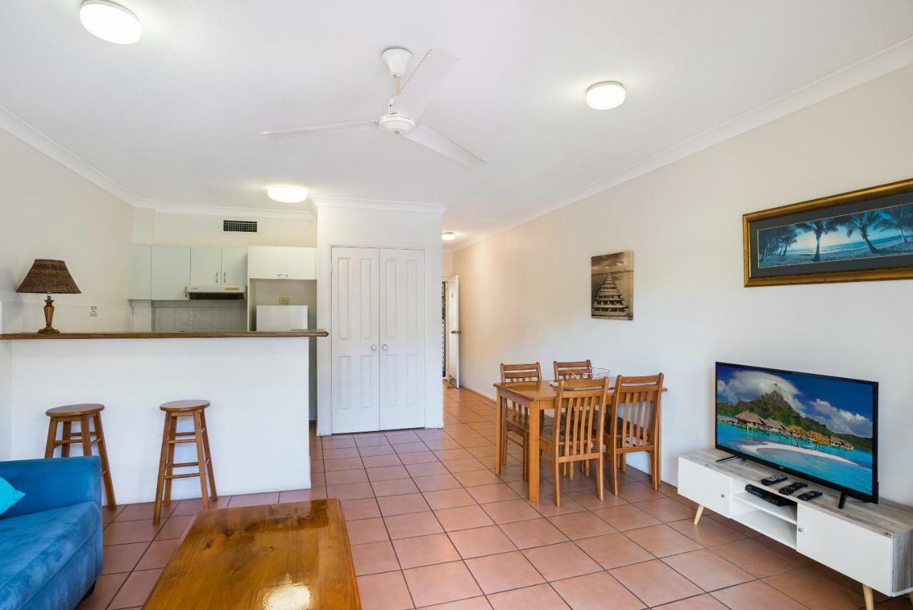 The York Beachfront Holiday Apartments Yorkeys Knob Zewnętrze zdjęcie